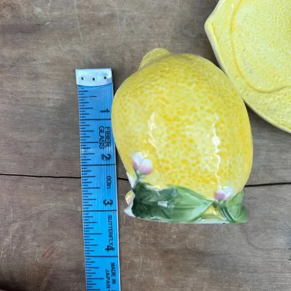 CornerRuby Lemon flower Salt and Pepper Shakers Yellow kitchen country kitsch